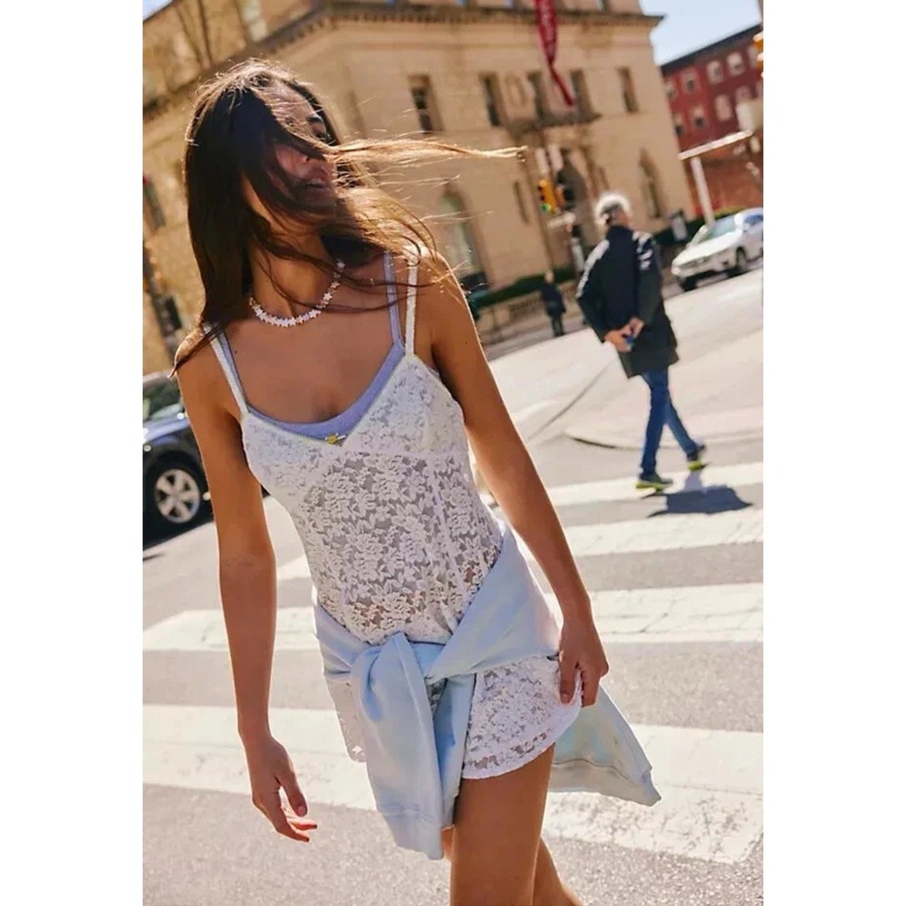 Free People Intimately Sun-sational Stretch Lace Mini Slip Top WHITE Size XS NEW